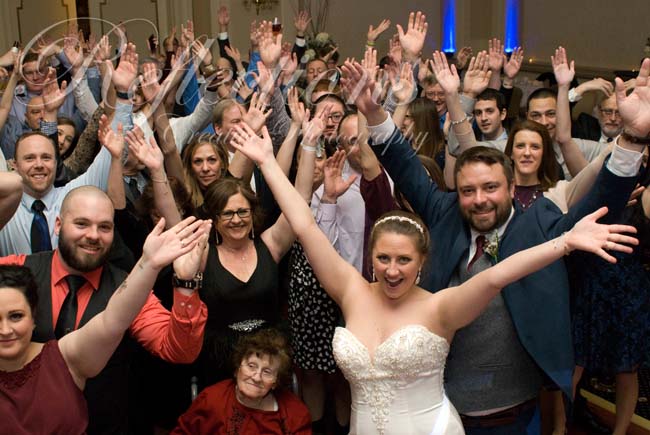 Who says you can’t put an amazing Wedding together in two months? 