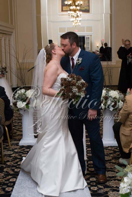 Who says you can’t put an amazing Wedding together in two months? 