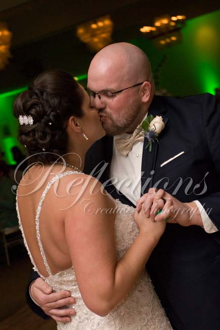 If it’s Green it must be a St. Patrick’s Day Wedding!