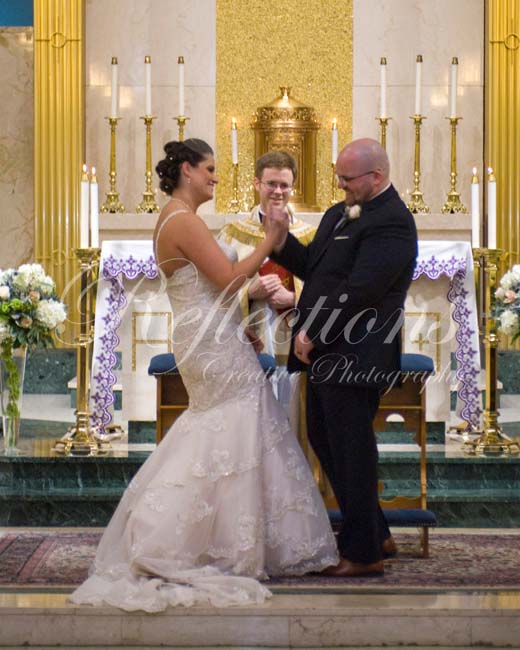 If it’s Green it must be a St. Patrick’s Day Wedding!