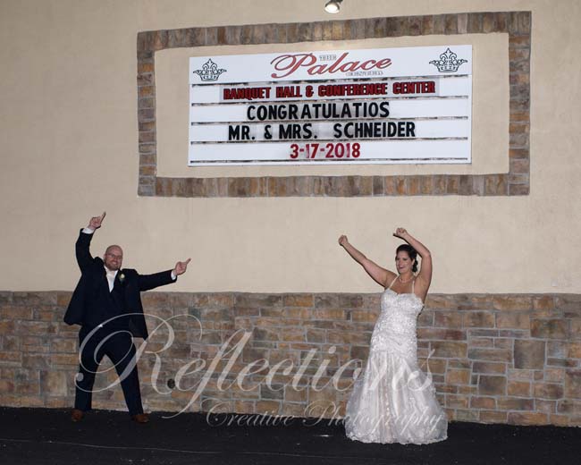 If it’s Green it must be a St. Patrick’s Day Wedding!