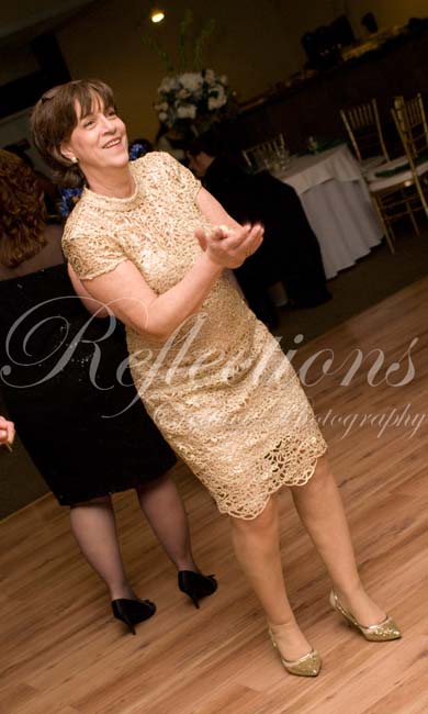 If it’s Green it must be a St. Patrick’s Day Wedding!