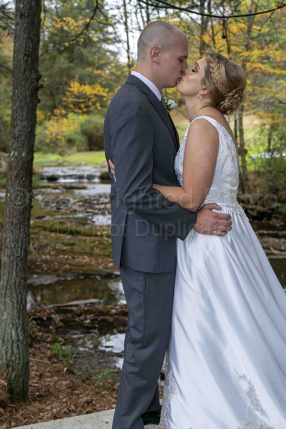 Katie & Jon's Countryside Wedding